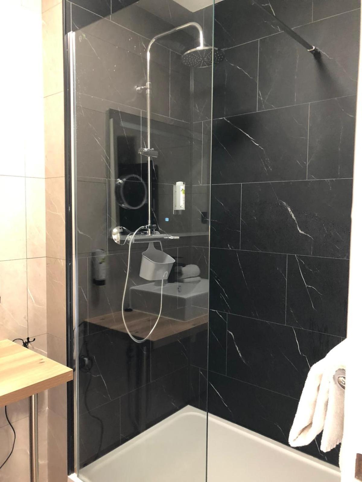 Logis Hotel Majestic Chatelaillon Plage - La Rochelle Oda fotoğraf